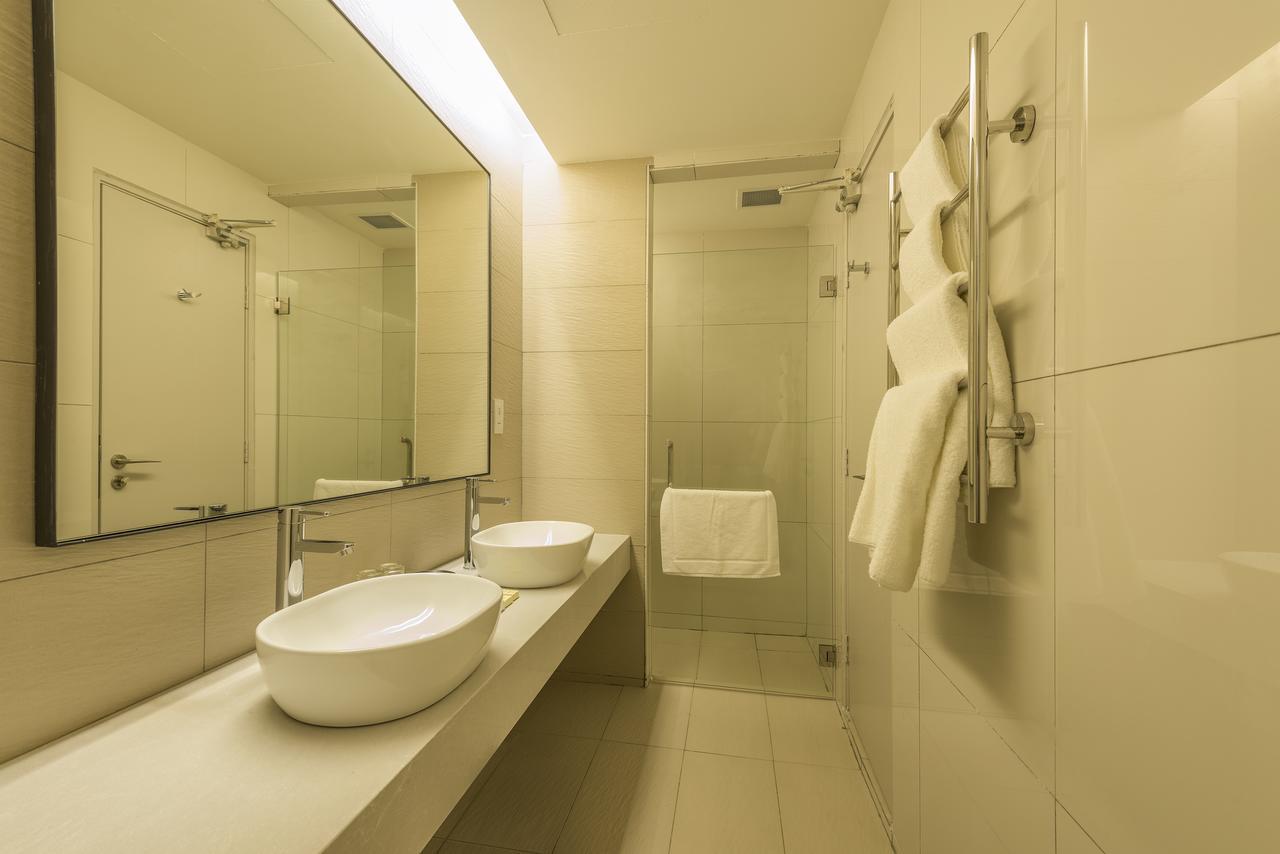 Jinhold Hotel & Serviced Apartment Мірі Екстер'єр фото