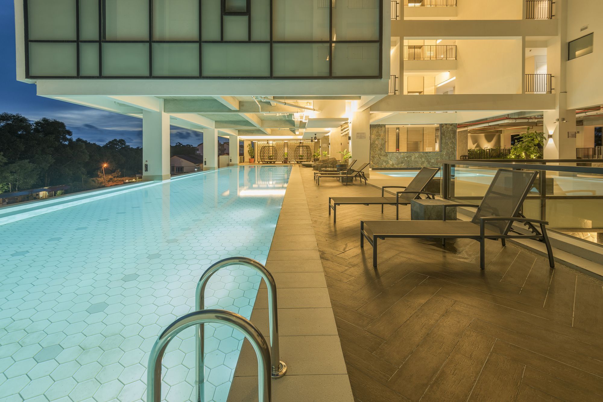 Jinhold Hotel & Serviced Apartment Мірі Екстер'єр фото