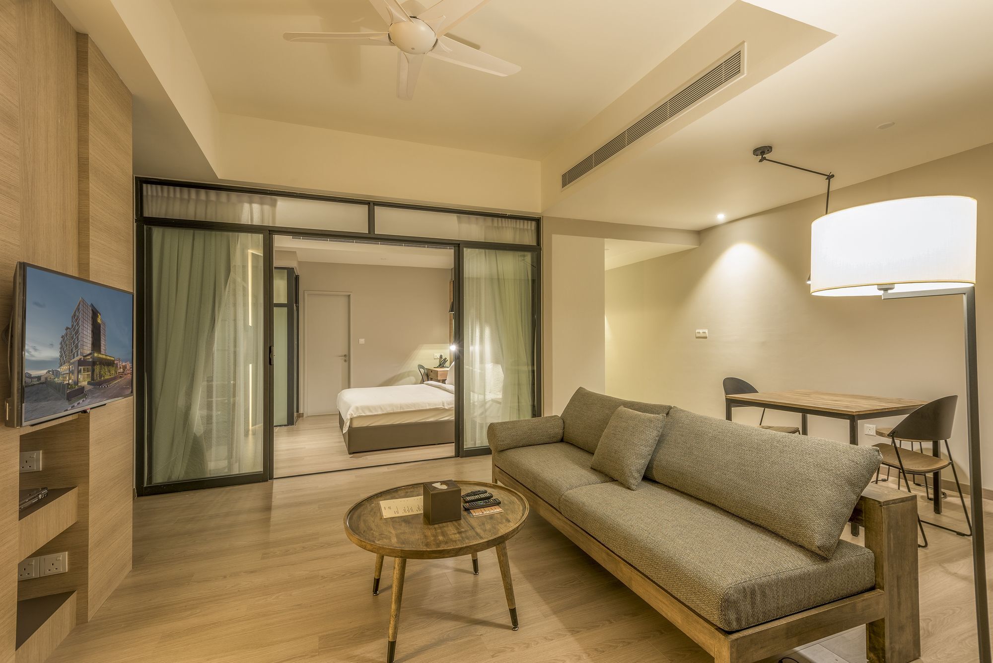 Jinhold Hotel & Serviced Apartment Мірі Екстер'єр фото