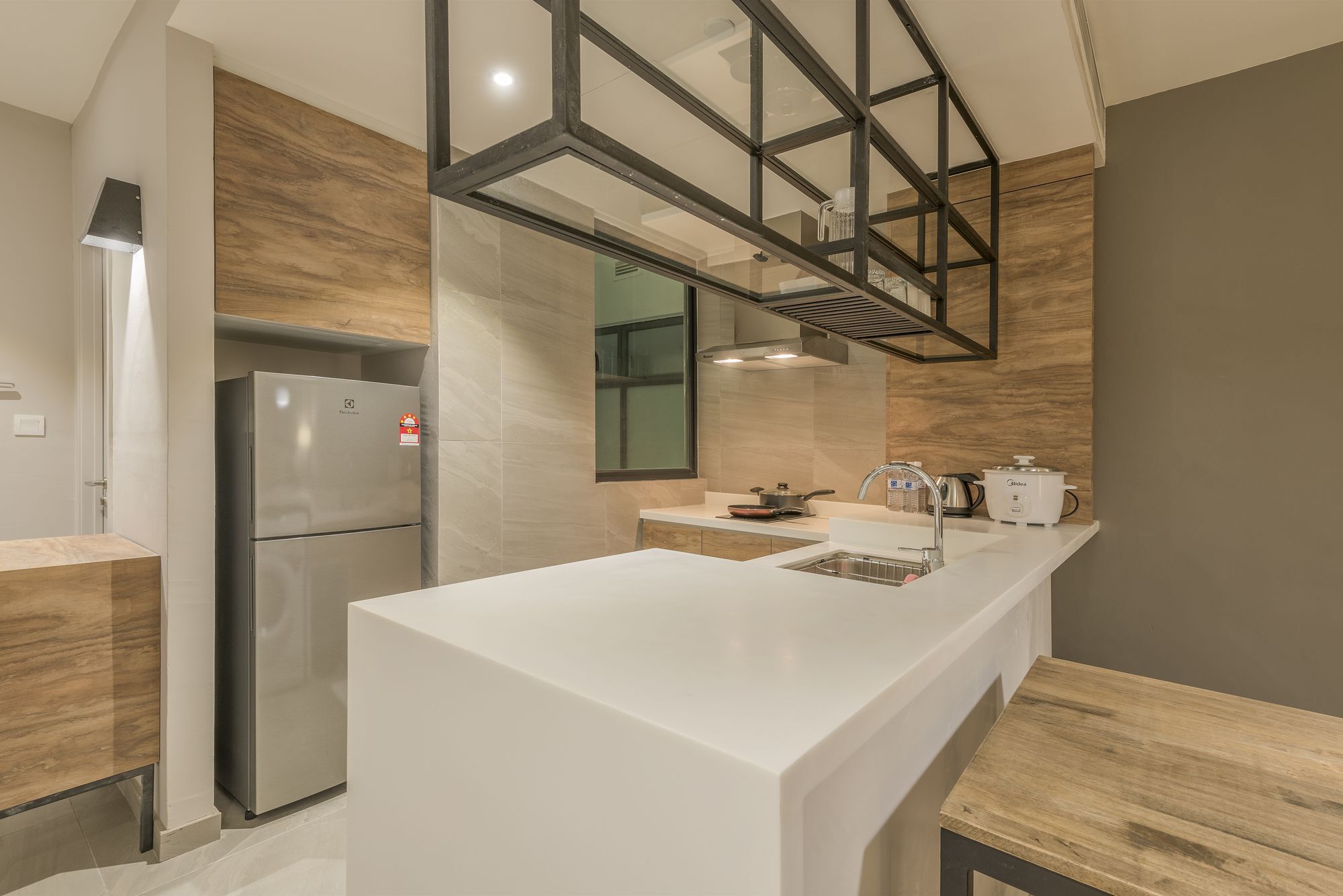 Jinhold Hotel & Serviced Apartment Мірі Екстер'єр фото